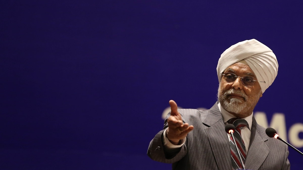 Republic Day Parade 2025: Kartavya Path comes alive with vibrant tableau and military firepower