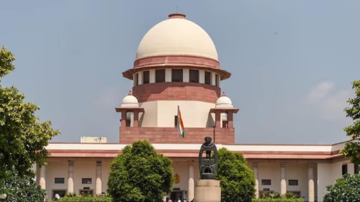 Maha Kumbh 2025: Supreme Court to hear a petition on Monday, February 3. (Image Source: PTI)