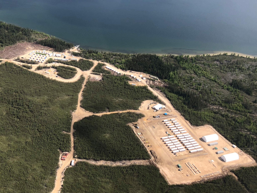 Nexgen接近交易，尽管贸易紧张局势将铀出售给美国公用事业