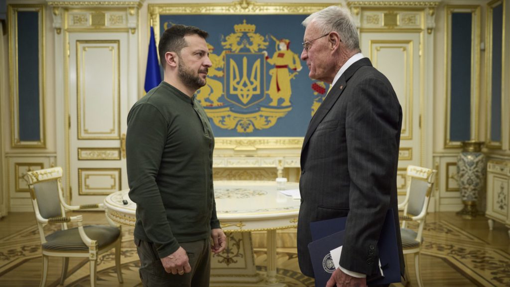 乌克兰，我们仍在熨除矿产协议的部分