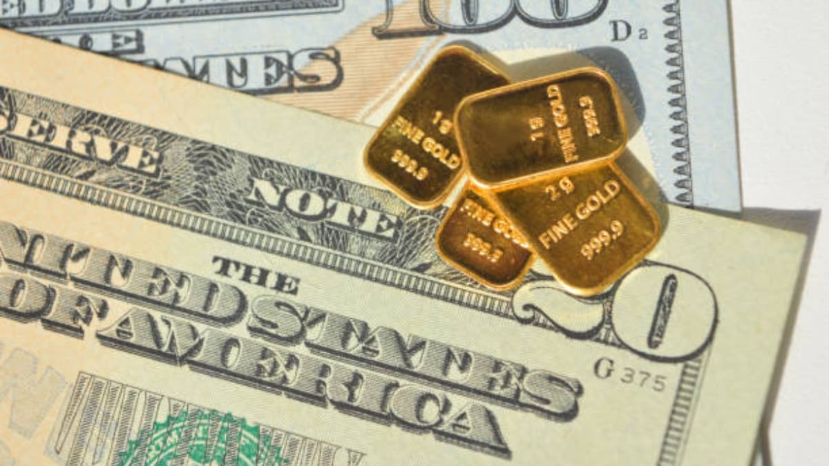 Buy gold on dips to benefit from price rally