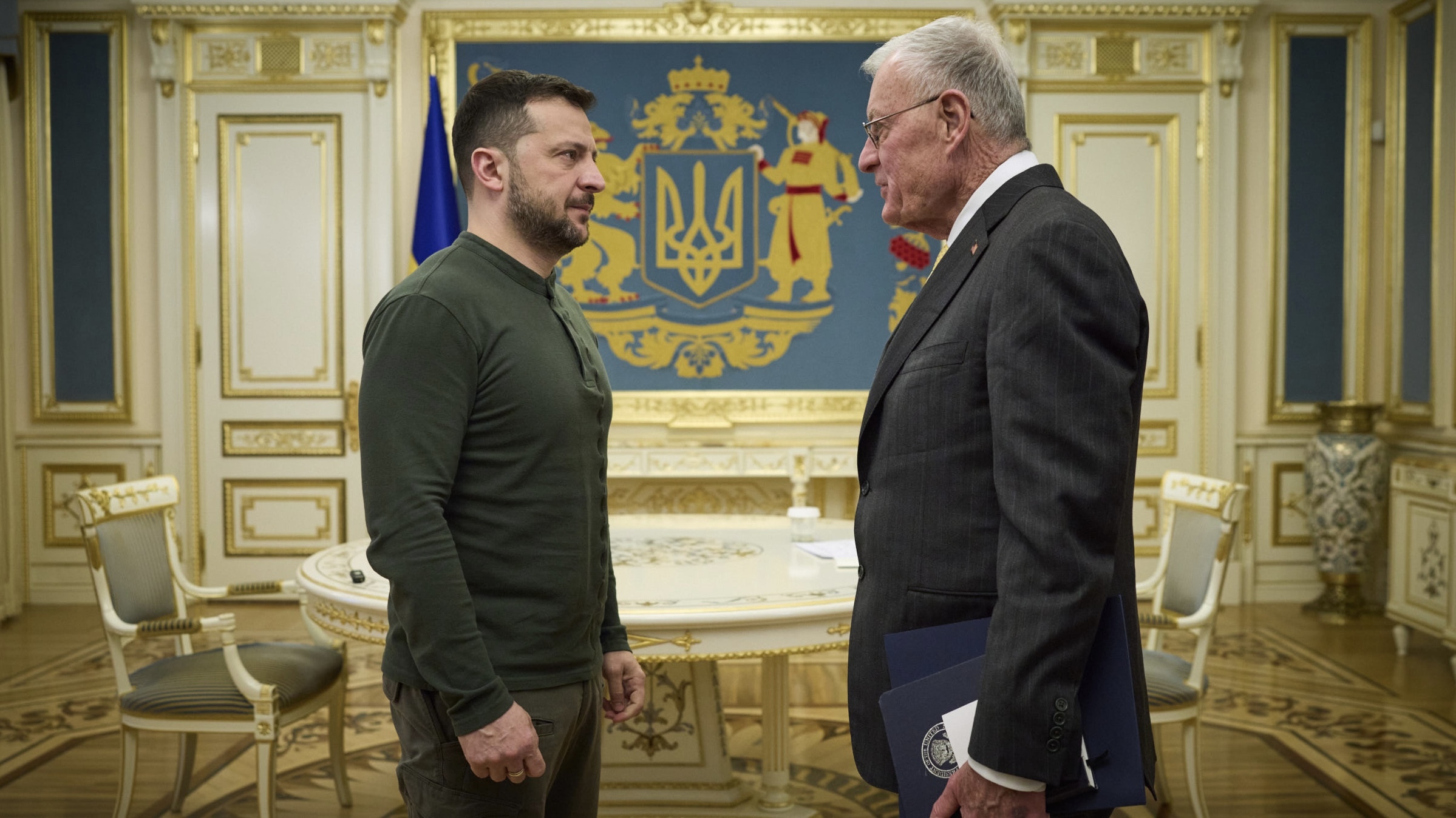 乌克兰,我们仍在熨除矿产协议的部分