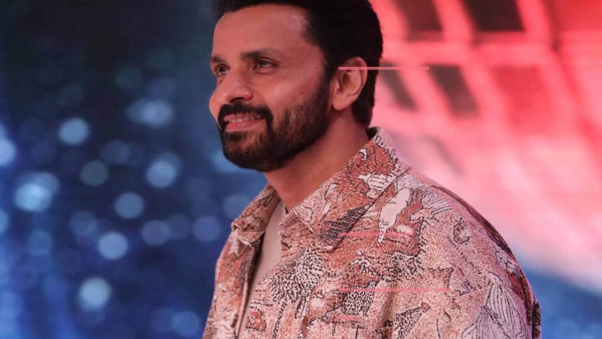 Rajiv Thakur net worth