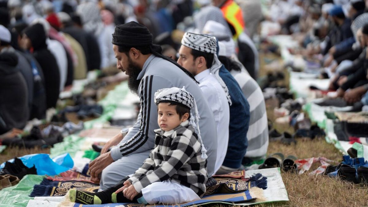 Eid-ul-Fitr 2025 Moon Sightings Date in India, Saudi Arabia