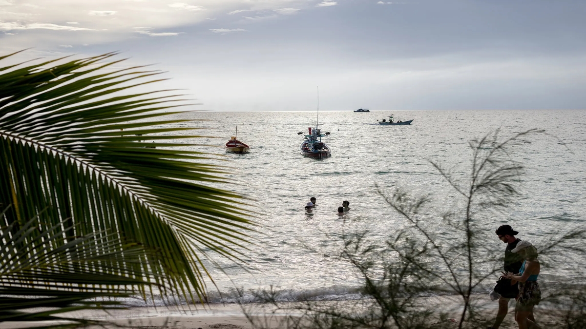 Thailand cuts visa-free stay from 60 to 30 days