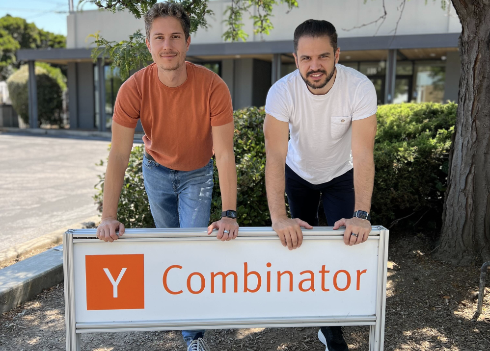 粘土您要克隆创建多语言视频：in Innovate 500的出色条目