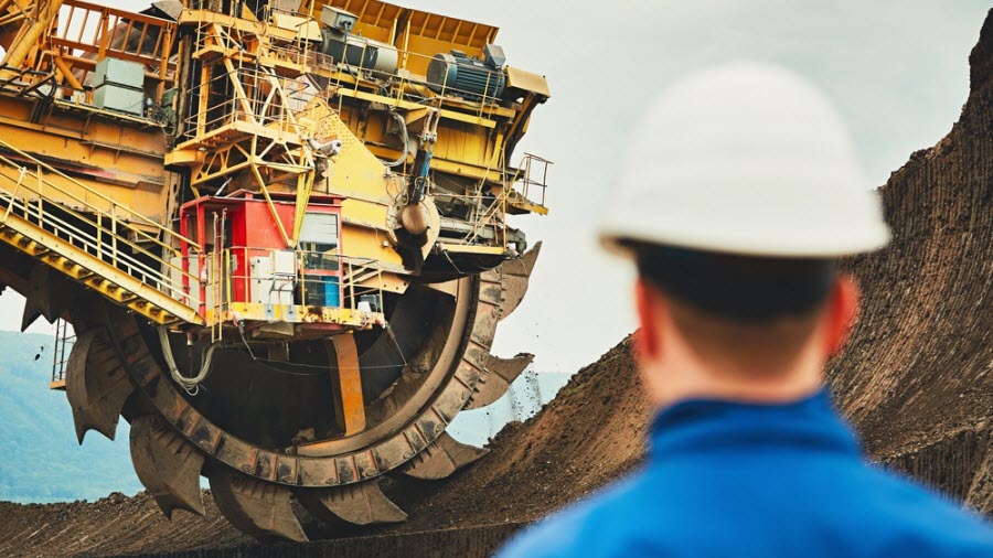 大火后，盎格鲁仍在谈判将煤炭资产出售给皮博迪