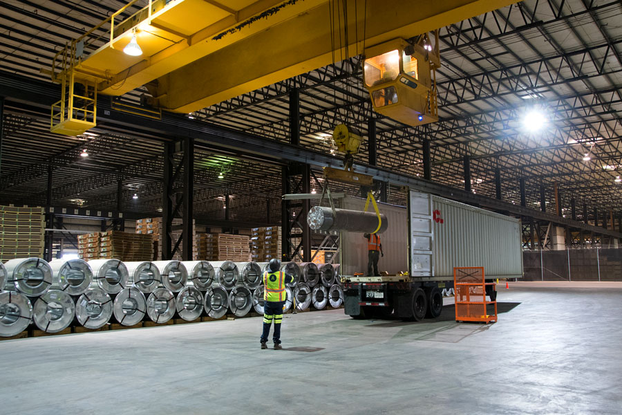 LME罚款仓库，该仓库存储了2022年不幸的假镍