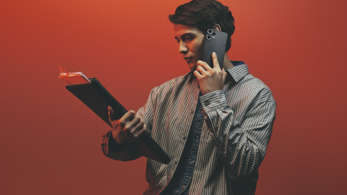 CMF Phone 2 Pro retains modularity with three new accessories including Universal Cover, Interchangeable Lenses (Fisheye and Macro), and Wallet/Stand.