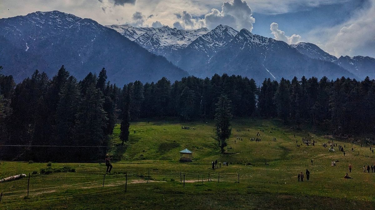 Where is Baisaran valley