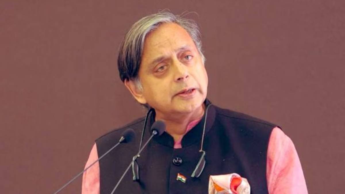 塔罗尔（Tharoor）猛击喀拉拉邦（Kerala - 優利貸