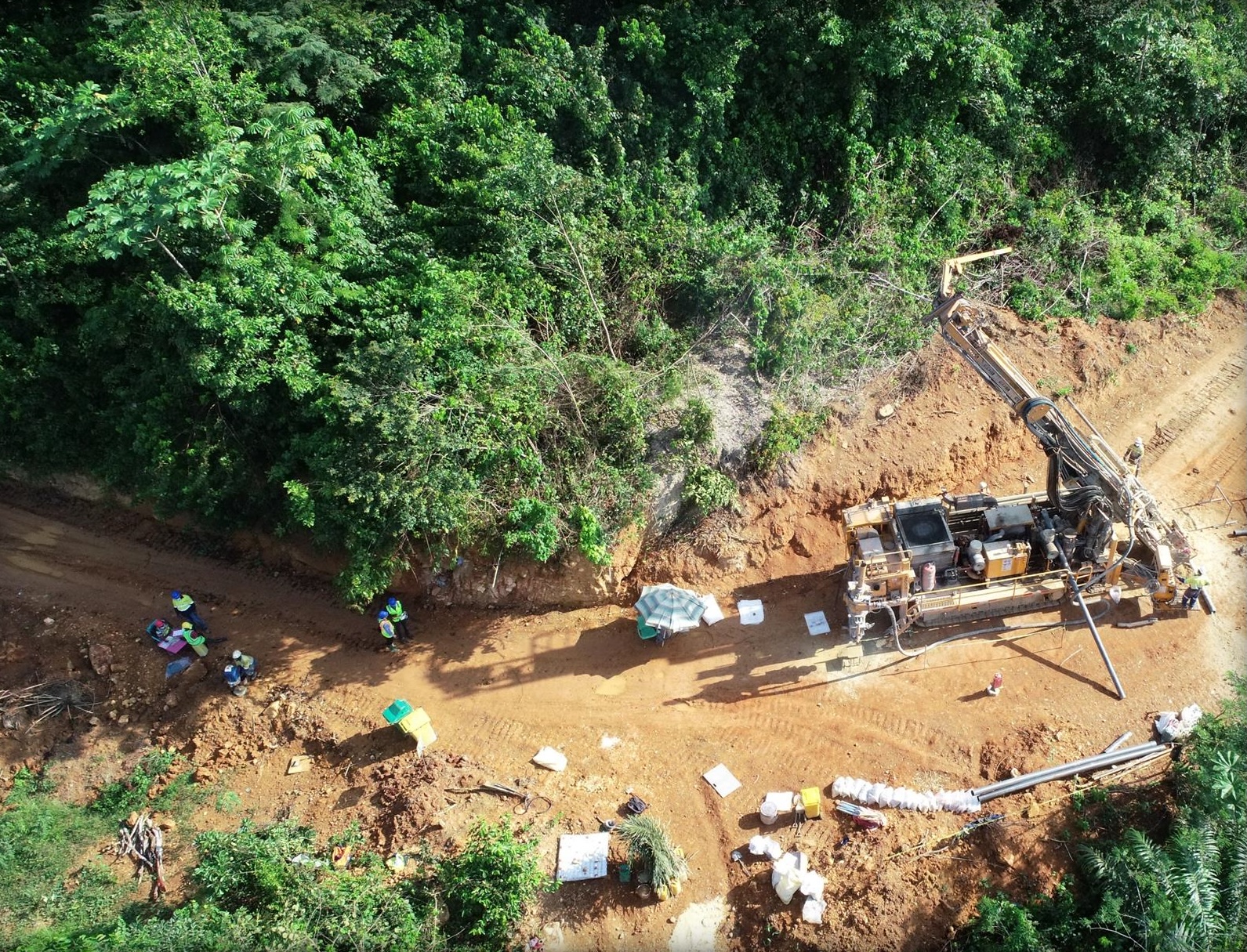 新核金在加纳的Enchi的强钻结果上升高