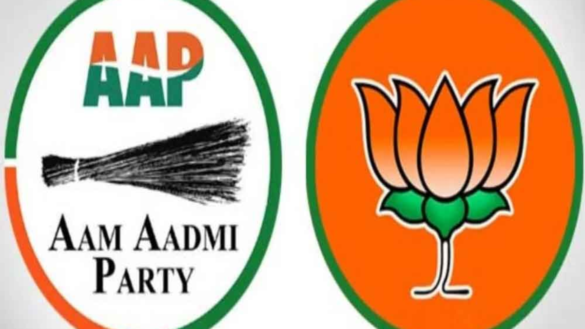 AAP alleges horse-trading as 13 councillors resign, float new party