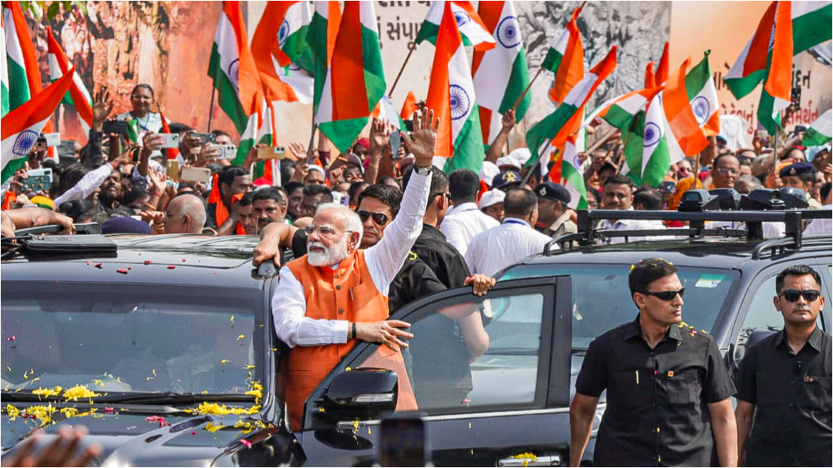 PM Modi Gujarat Visit Live Updates