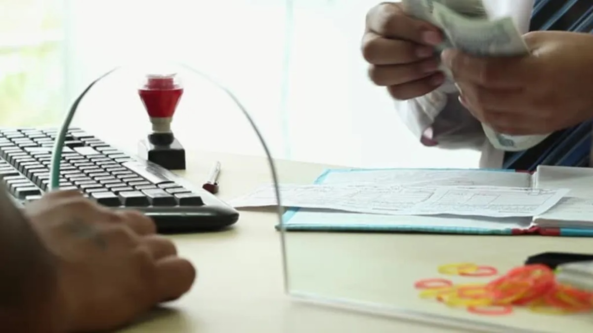 tamil nadu, money, microfinance, lending bill, Muthoot, Equitas Small Finance Bank