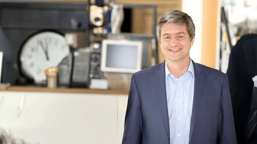 国际汇将其基金III旋转，并将所有东西（10亿欧元）放在AI上