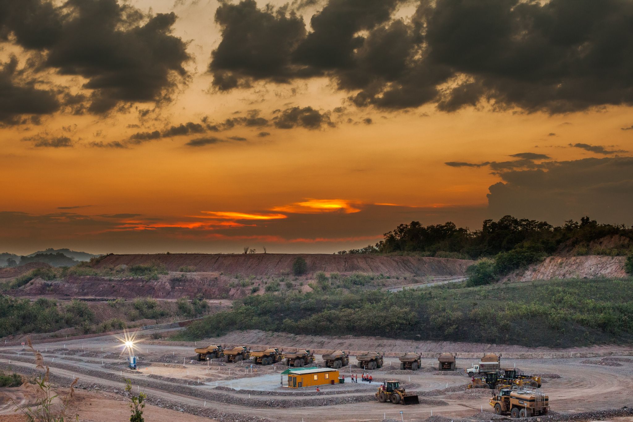 中国黄金矿工搜寻地球仪的接管目标