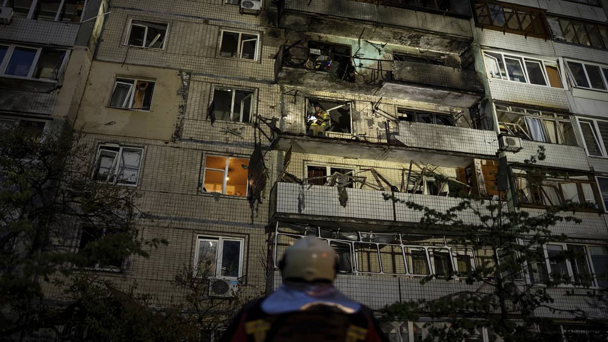 Eight minors among 17 killed in devastating Hyderabad fire