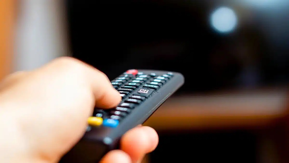 這個常見錯誤會「永久損壞」你的電視！你一定要知道的幾個保護原則