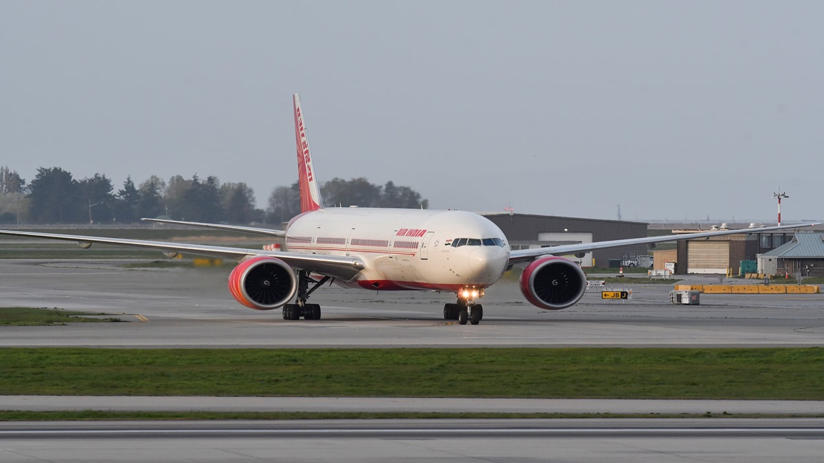 Mumbai-bound Air India San Francisco flight grounded in Kolkata after engine snag