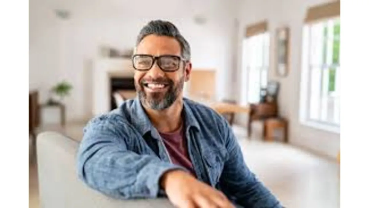 Viral Reddit Post Ignites Debate: Is "Enough" the New "Rich" in India's Middle Class? / Representatioal Photo (Image Source: GettyImages)