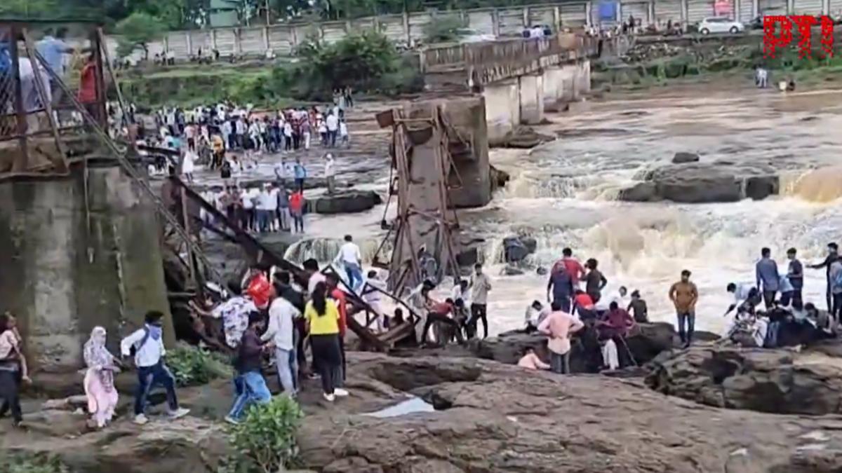 pune bridge collapse, breaking news, pune news