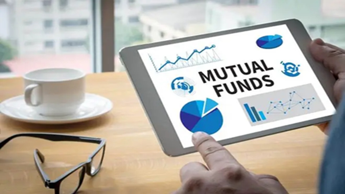 SBI Mutual Fund plans to launch Specialised Investment Funds (SIFs) under its well-known 'Magnum' brand. (Image Source: Financial Express)