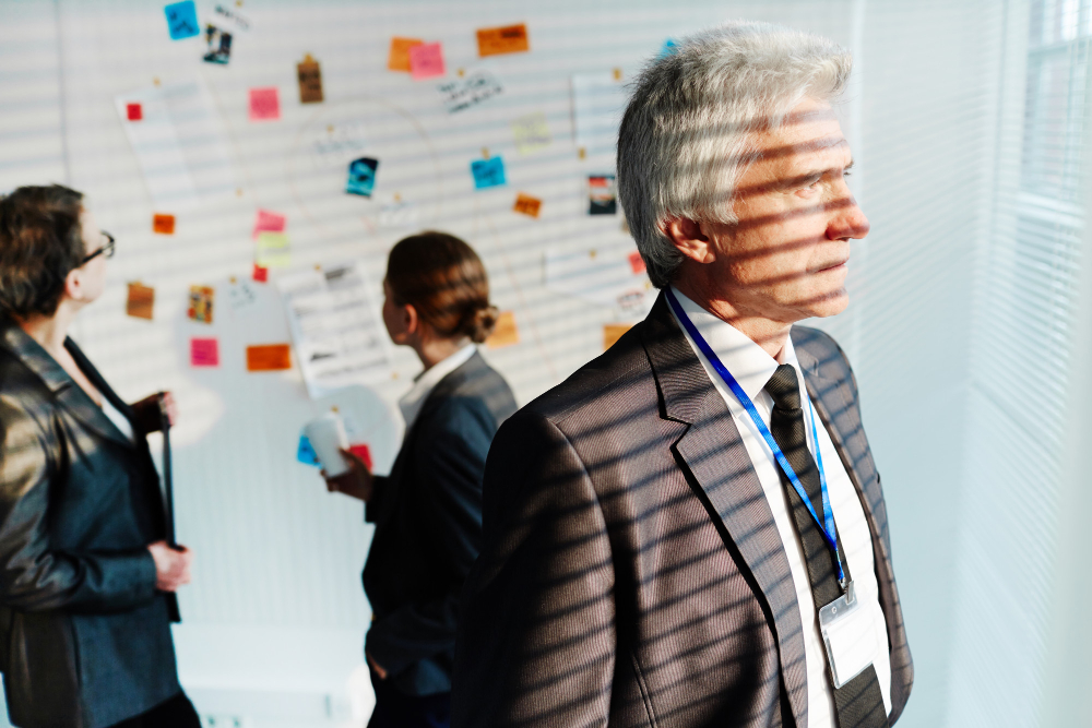 自愿延迟战略信息的传输