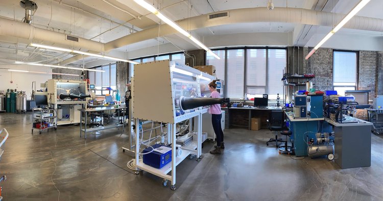 锂初创公司的眼睛美国电池厂要违反特朗普关税