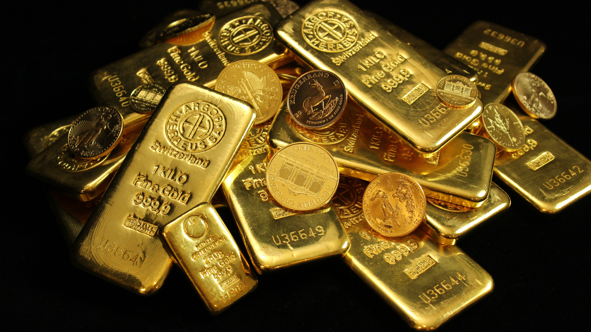 Gold's Rally Boosts Stability Amidst Volatility. (Image Source: Canva)