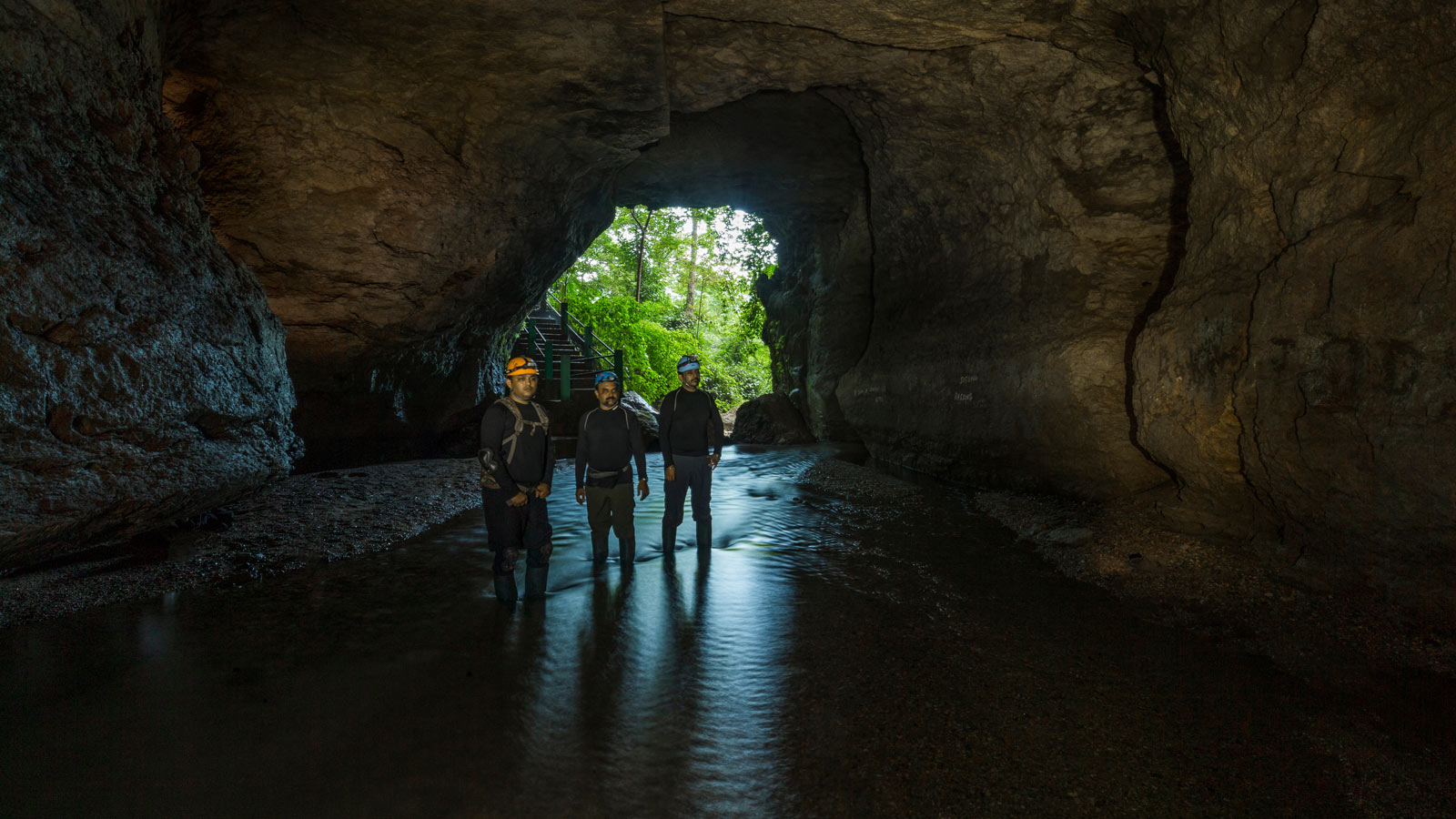 Wimbledon 2025 Day 8 In Pictures: Djokovic, Swiatek & Sinner cruise through; Dimitrov crashes out