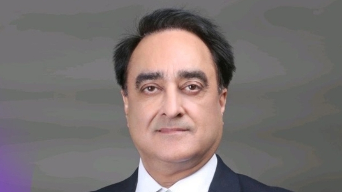 Pet owners put best paw forward with Dog Surfing Championships set for next month