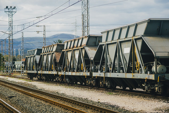 利比里亚,伊万豪大西洋标志18亿美元的铁路交易