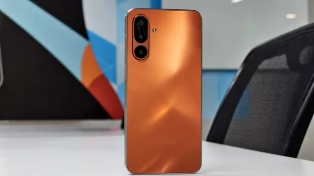 三星Galaxy M36 5G评论