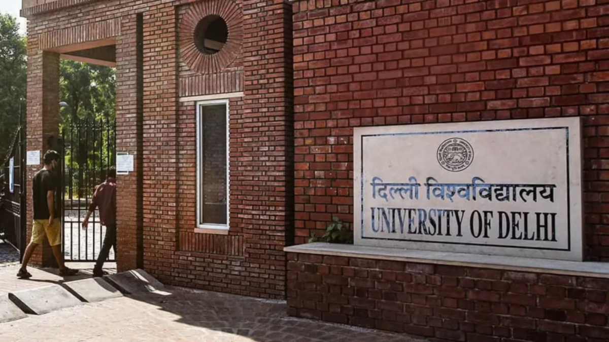 DU admissions, second cut-off list