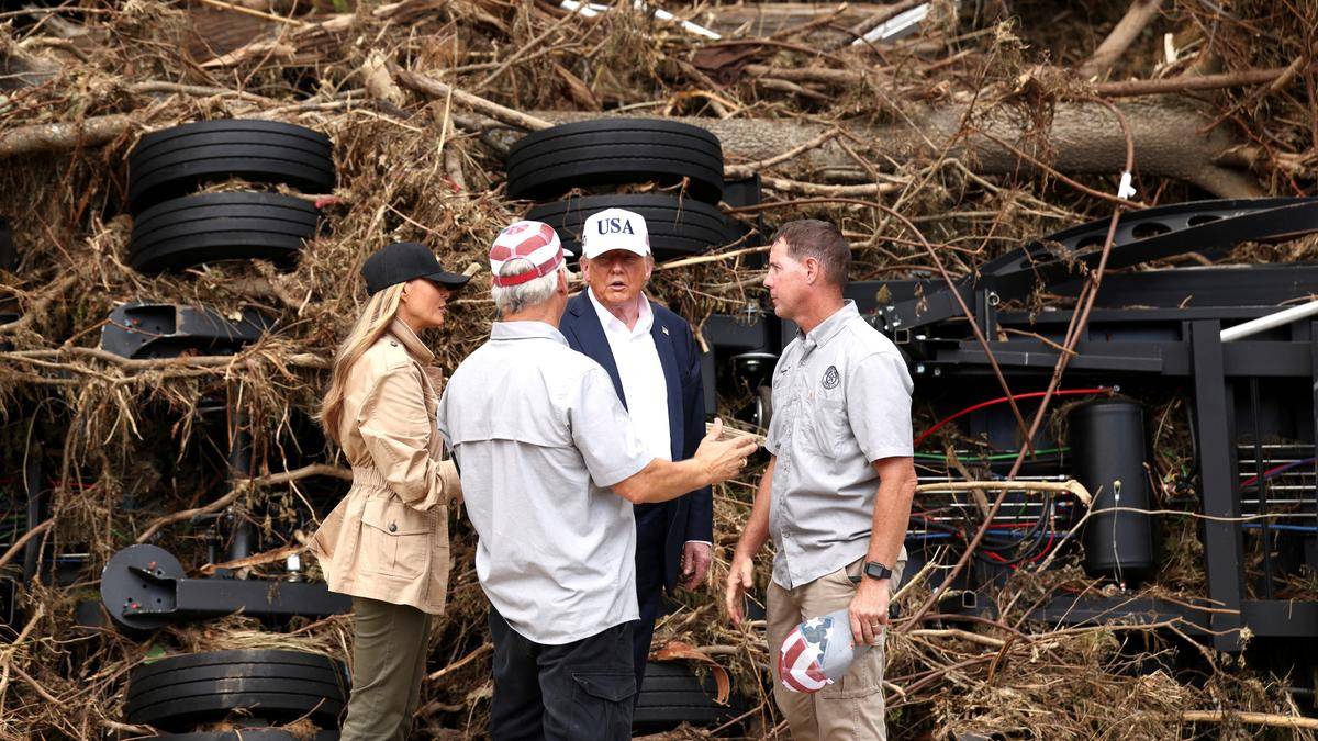 Trump visits Texas flood zone