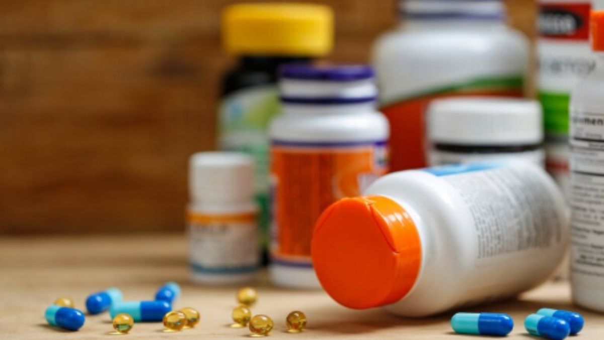 Homoeopaths allowed to prescribe allopathy