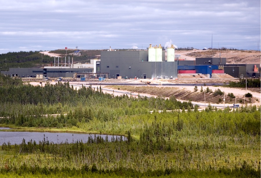 Cameco Flags 2025生产在麦克阿瑟河矿山过渡延误中击中