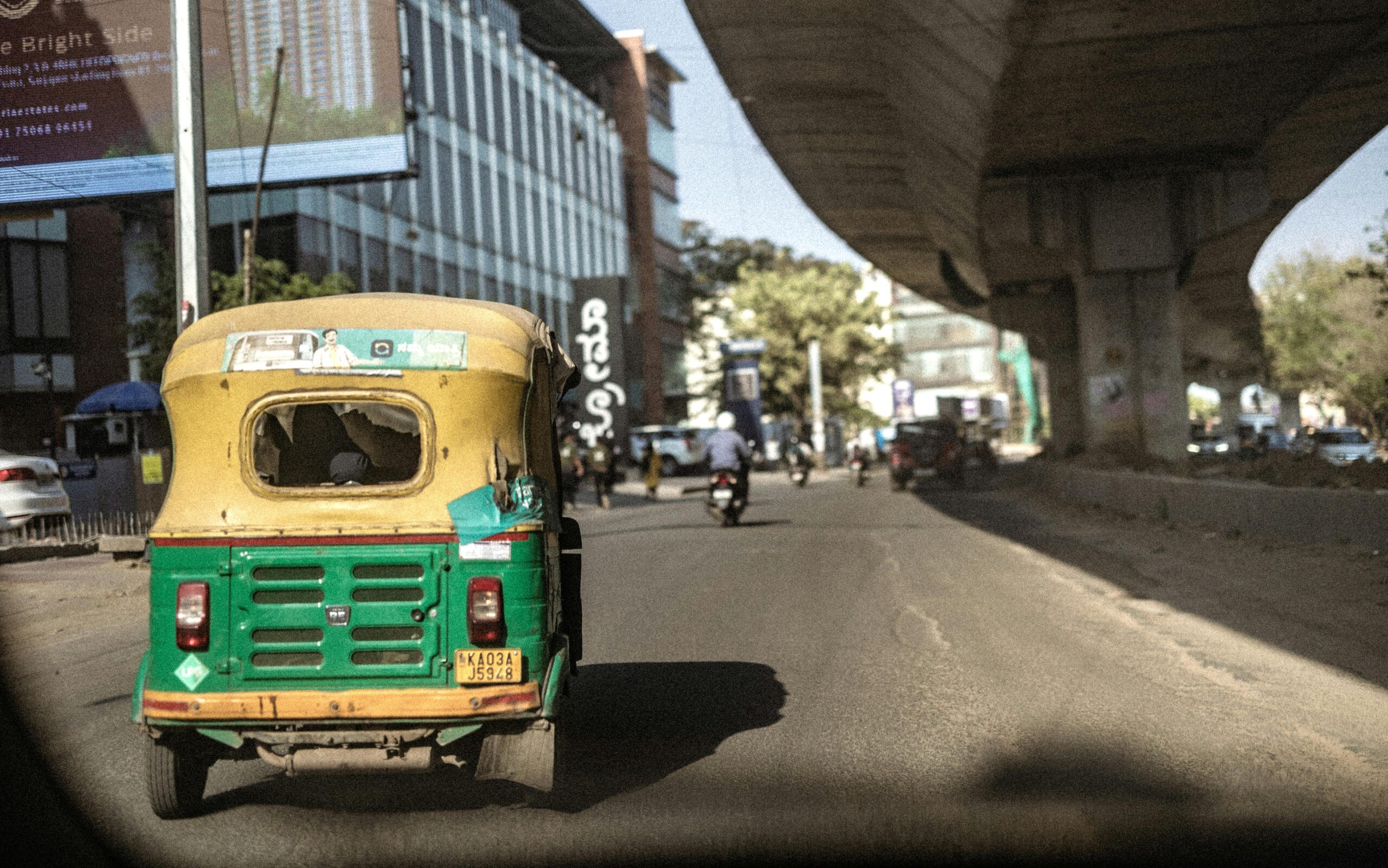 A Reddit user shared highlighted their own experience while using the Uber app --- with a one kilometer ride priced at Rs 425