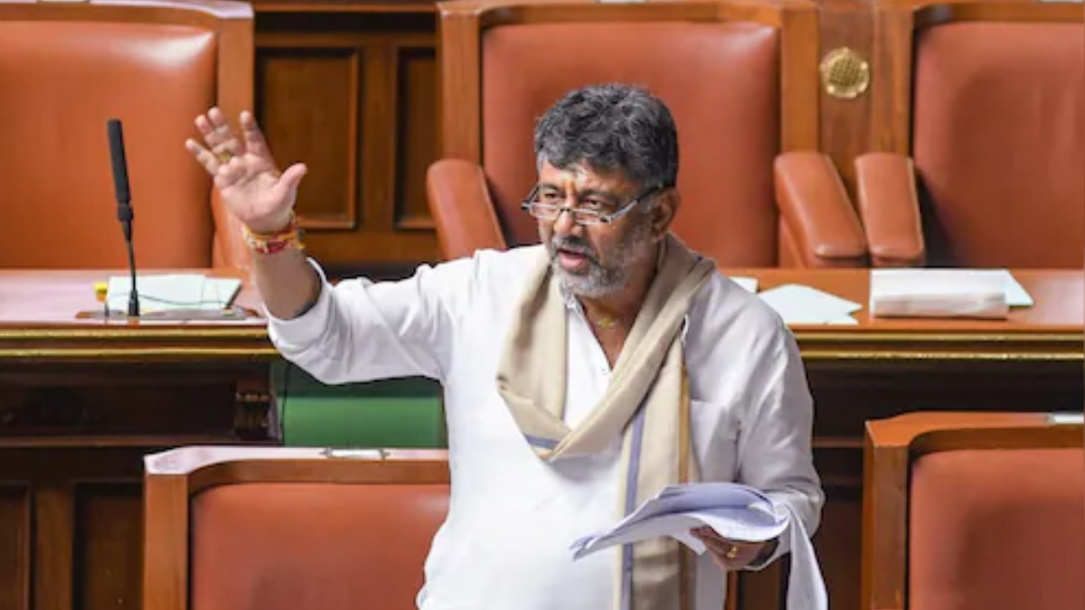 Shivakumar sang ‘Namaste Sada Vatsale Matrubhoome……', after being prompted by opposion in Karnataka state assembly.