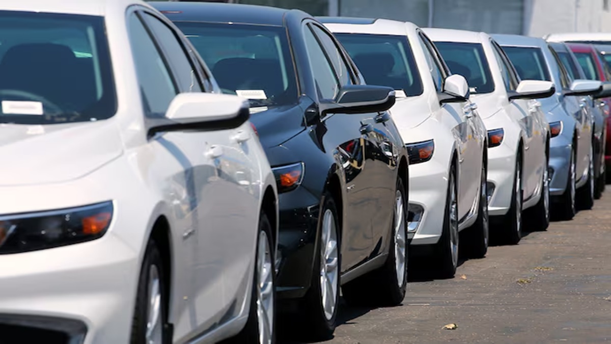 Tax cut set to boost passenger car sales