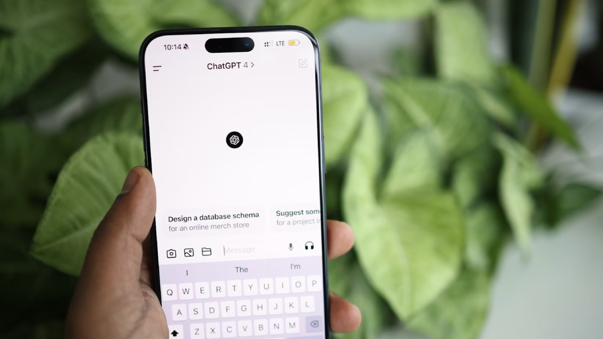 AI under scrutiny? Ex-Yahoo manager kills himself, murders mother after conversations with ChatGPT. (Image Source: Unsplash)