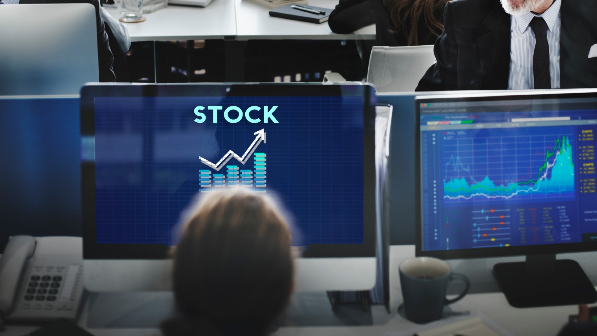 Tech selloff drags Nasdaq, S&P 500 lower as investors await Powell’s Jackson Hole speech