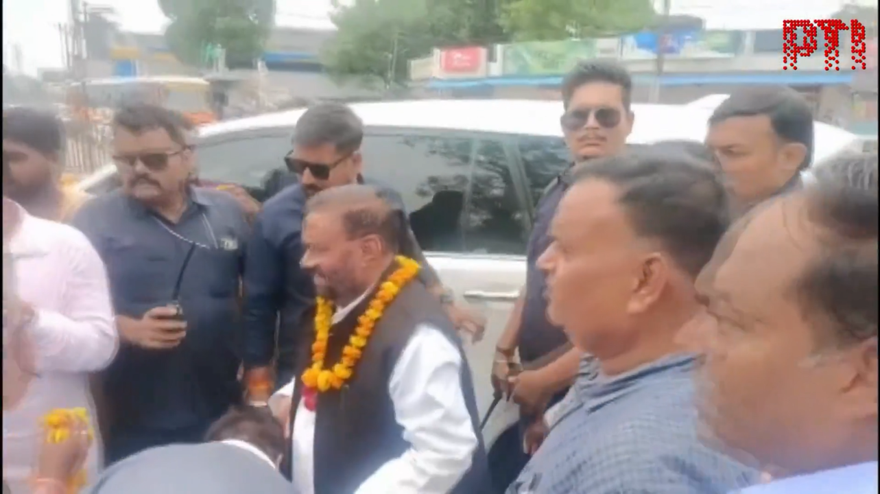 10 Yoga poses that help in easing stomach discomfort and bloating