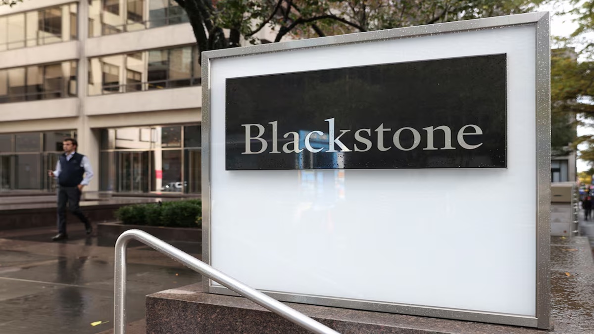 REITs, Blackstone, IPO, Knowledge Realty, mutual funds, Real Estate Investment Trusts