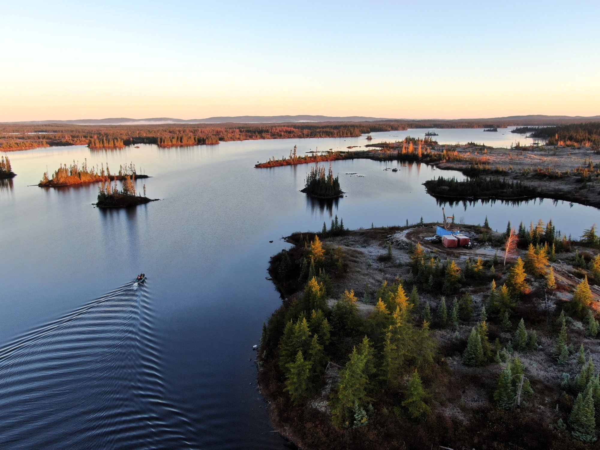 Kenorland在魁北克以26克黄金命中率开始资源