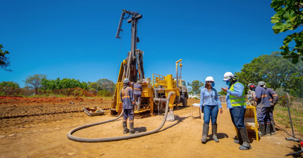 阿克拉拉资源，弗吉尼亚理工学院推出稀土飞行员工厂