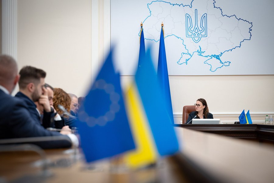 乌克兰，美国侦察矿产交易投资项目