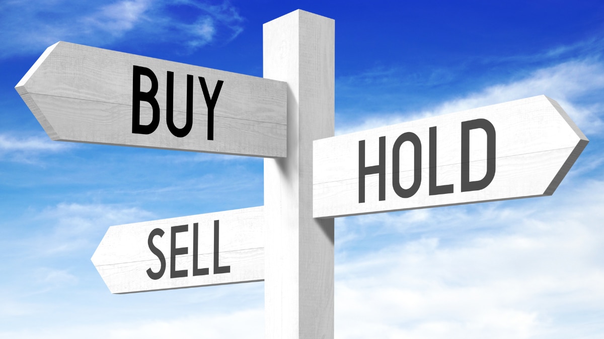 JM Financial metal picks, Jindal Stainless share price, Hindalco outlook