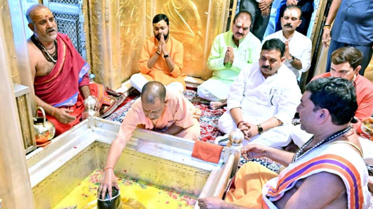 Kashi Vishwanath temple, UP govt employees, Kashi Vishwanath temple priests, govt employee status, Shri Kashi Vishwanath Temple Trust